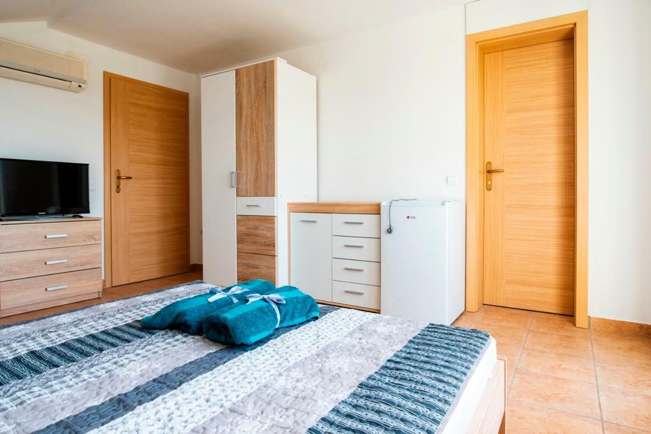 Lavanda Apartments&Studios Pinezići 외부 사진