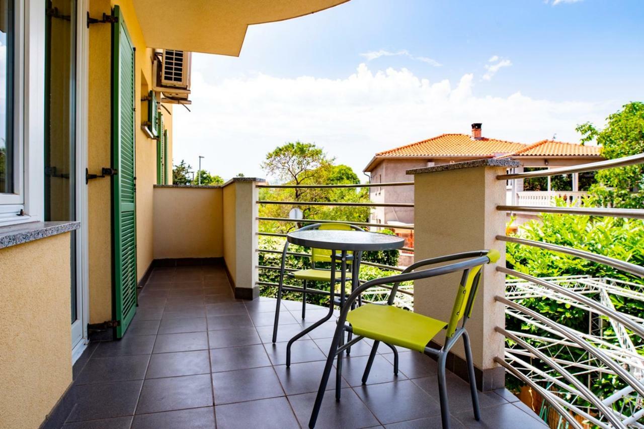 Lavanda Apartments&Studios Pinezići 외부 사진