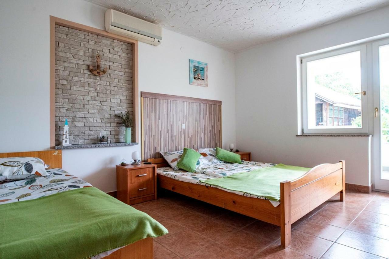 Lavanda Apartments&Studios Pinezići 외부 사진